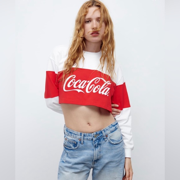 Zara Tops - ZARA ❤️❤️❤️Coca-Cola®️ Cropped Top 😍 Sz Medium - NWT